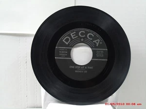 BRENDA LEE-(45)-ONE STEP AT A TIME(HER 1ST CHART RECORD) / FAIRYLAND DECCA- 1957 - Picture 1 of 2
