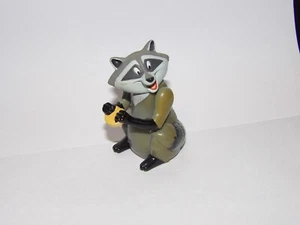 Vintage Disney Pocahontas Meeko fast food toy - Picture 1 of 1