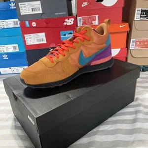 NIKE ID InternationaList Mid Brown/Tan-Purple/Aqua Size 11 RED laces Brand New - Picture 1 of 13