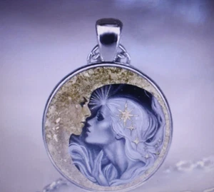 Elegant Moon Beauty Necklace 20" Chain Astrology Silver Gift NWT - Picture 1 of 4