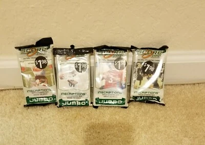 Factory Sealed / 2008 Score NFL Football Pack / 32 Card Pack. - Image 1 of 4