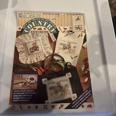 Vintage Daisy Kingdom GARDEN BUNNY Fabric Panel Country Cut Outs New - Image 1 of 2