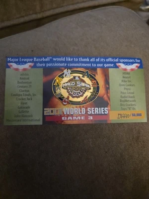 2001 World Series Limited Edition Pin Yankees VS Arizona Diamondbacks Game 3 - Image 1 of 4