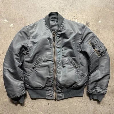 CHAQUETA VINTAGE AUTÉNTICA AÑOS 50 MA-1 US AIRFORCE TALLA MEDIANA GRIS/VERDE Foto 1 de 4