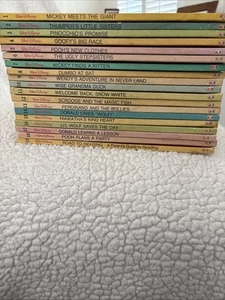 1986 Walt Disney FUN-TO-READ LIBRARY Books Beginning Reader Vintage Volume 1-19 - Picture 1 of 4