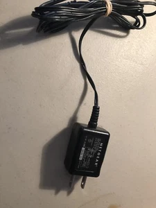 OEM Netgear UL110-052 AC power adapter - Picture 1 of 2