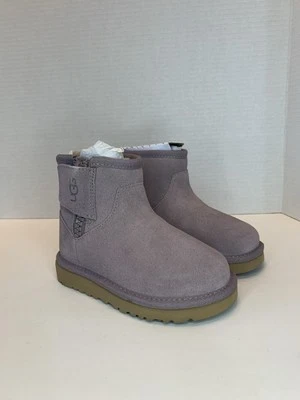 UGG Adri Classic Mini Girls Boots Size 8 - Image 1 of 4