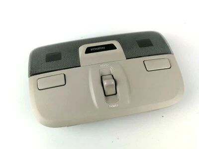 2003 - 2009 Subaru Outback Legacy Overhead Reading Light Panel Unit VC12-008 - Image 1 of 4
