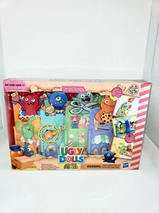 Ugly Dolls Uglyville Unfolded Main Street New In Box - Picture 1 of 6