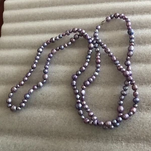 Collar de perlas de agua dulce Honora lavanda de 46" de plata 925 - Imagen 1 de 3