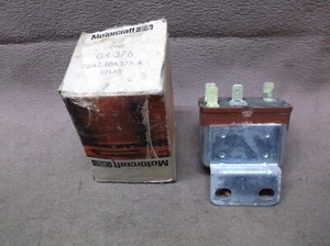 NOS 1966 1970 FORD FULLSIZE GALAXIE ALTERNATOR RELAY TRANSISTOR VOLTAGE REGULATO - Picture 1 of 12
