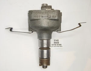 Original LUCAS used DISTRIBUTOR DKY4A 40144D V140 dated March 1949 - Picture 1 of 13