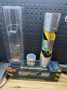 NECA TMNT Mutagen Canister Prop Replica Ninja Turtles - Picture 1 of 7