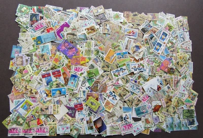 MALAYSIA -  USED COLLECTION IN CLEAR FILE - UNCHECKED - 1000 APX - Image 1 of 2