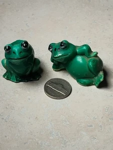 Kunststoff Frosch Figur Statue Regal Sitter Schnick Knack Sammlerstück Hongkong Vintage - Bild 1 von 5