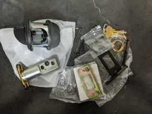 Deadbolt B60N 716 Single Cylinder - Picture 1 of 3