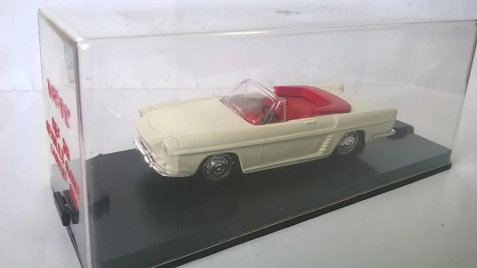 VEREM 1:43 AUTO DIE CAST RENAULT FLORIDE CABRIOLET 1959 BIANCO  ART 318 - Immagine 1 di 1