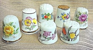 7 VINTAGE Porcelain & Bone China THIMBLES w/Colorful Flowers - Japan & Taiwan - Picture 1 of 7