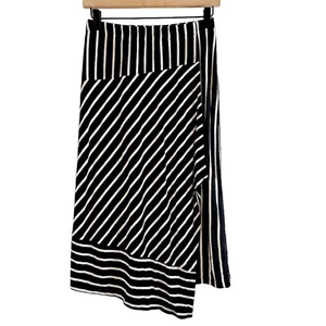 Kensie Striped Asymmetrical Hem Pull On Skirt - Picture 1 of 6