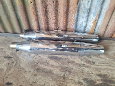 Harley Davidson Softail Exhaust Pipe Silencer End Can Mufflers X2 Pair 64900456 - Image 1 of 4