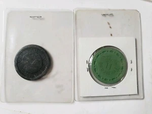 Vintage 2 Single Poker Chips  - Picture 1 of 12