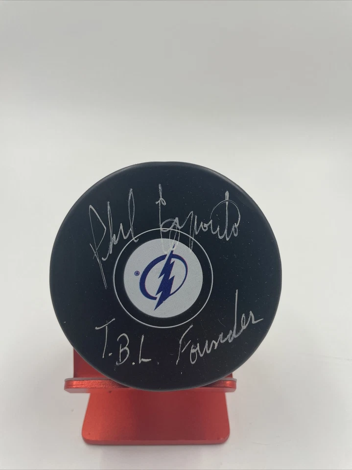 PSA CERTIFIED SIGNED PHIL ESPOSITO TAMPA BAY LIGHTNING FOUNDER PUCK RARE - Image 1 of 4