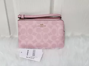 Coach CAQ75 Corner Zip Wristlet In Signature Canvas In Gold/Powder Pink NWT - Picture 1 of 13