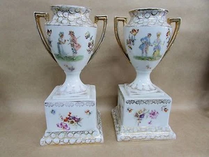 AUSTRIAN PORCELAIN MANTLE VASES GILT HANDLES COURT SCENE POTTERY VICTORIAN - Picture 1 of 9