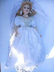 Precious Collectables Porcelain Doll Lot Of Four, In Need Of A Good Home - Picture 1 of 14