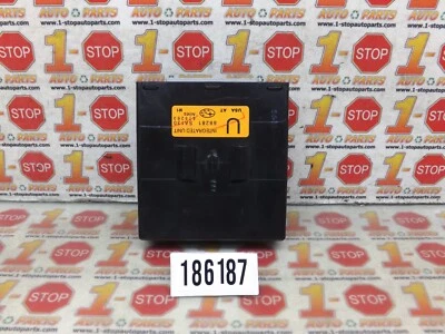 Módulo de control integrado multifunción Subaru Forester 2006 88281SA130 OEM Foto 1 de 4