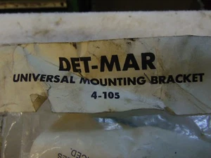 DET- MAR Universal Marine Mounting Steering Bracket Kit Part # 4-105 - Picture 1 of 2