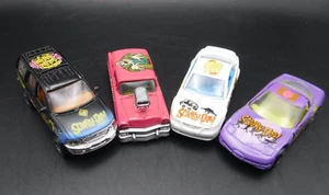 Lot of 5 1:64 Cars Scooby Doo Racing Champions Matchbox Zombie Daphne Fred - Picture 1 of 5