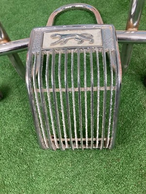 Mercury Cougar XR7 1970 y capó estándar parrilla central original Foto 1 de 4