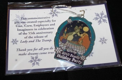 Lady and the Tramp Adorno de Navidad 2010 55º Año Walt Disney Animation Crew Foto 1 de 4