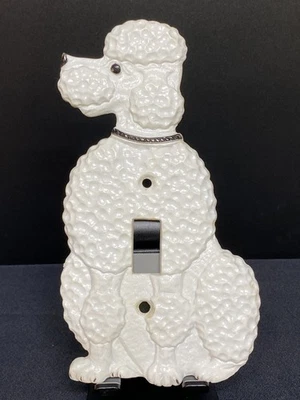 Cubierta de interruptor de luz de plástico de interruptor único para perro caniche vintage años 70 blanco y negro Foto 1 de 2