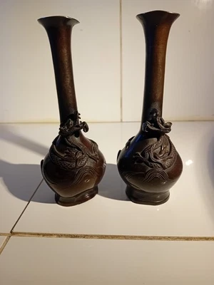 Paire de Vase aux Dragon Bronze Japon Chine Extrême Orient Période Meïji - Photo 1/4