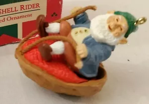 Hallmark - Walnut Shell Rider - Elf in a Wallnut Sleigh - Ornament - Picture 1 of 4