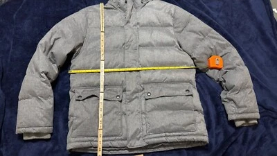 Old Navy Men’s Gray Zip-Up Puffer Jacket with Pockets And Detachable Hood Size M - Image 1 of 4