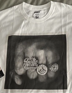 Camiseta Goldie X Addict Clothing Artist Series Metalheadz Records - Imagen 1 de 8