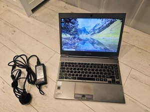 Toshiba Portege Z930-136 Core i5 UltraBook 4GB 118GB SSD Windows 10 Pro - Bild 1 von 6