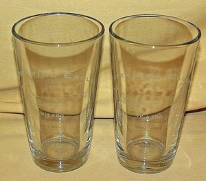VP-1 FRG GLASS SET 2 PLANE SCREAMING EAGLES AIRPLANE BARGREEN ELLINGSON BARWARE* - Picture 1 of 9