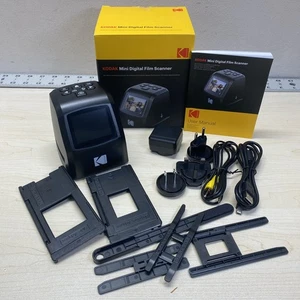 KODAK Mini Digital Film & Slide Scanner Converts 35mm, 126, 110, Super 8 + 128GB - Picture 1 of 14