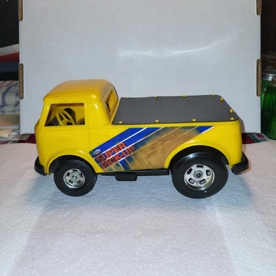 Testors Hawk Model Co Gas Powered VW Super Pickup Truck 1970's Original Used - Image 1 of 4