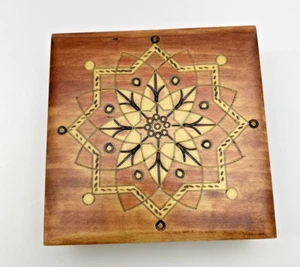 Vintage Handmade Carved Wood Keepsake Trinket Box Poland Decorative Hinged Lid - Picture 1 of 17