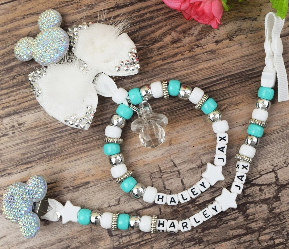 2er Set Personalisierter Schnullerclip Kinderwagenanhänger für Autositz Kinderwagen Tasche