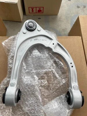 Ford Ranger Raptor 2018-21 Genuine Upper Arm Left JB3Z3085C - Image 1 of 2