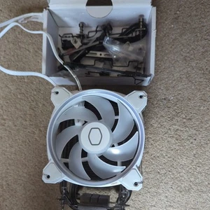 Cooler Master Hyper 212 Halo 120mm CPU Fan with Heatsink - Afbeelding 1 van 2