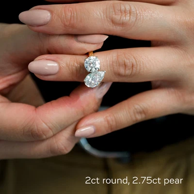 18k Yellow Gold Pear Cut 4.75 Ct IGI Lab Created Diamond Toi Et Moi Wedding Ring - Image 1 of 4
