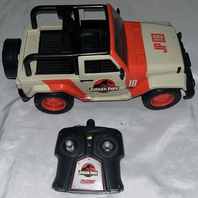 Jeep Wrangler Jada Jurassic Park 2015 radiocontrol con control remoto ¡funciona muy bien! Foto 1 de 4