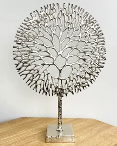 estatuilla escultura - Imagen 1 de 7